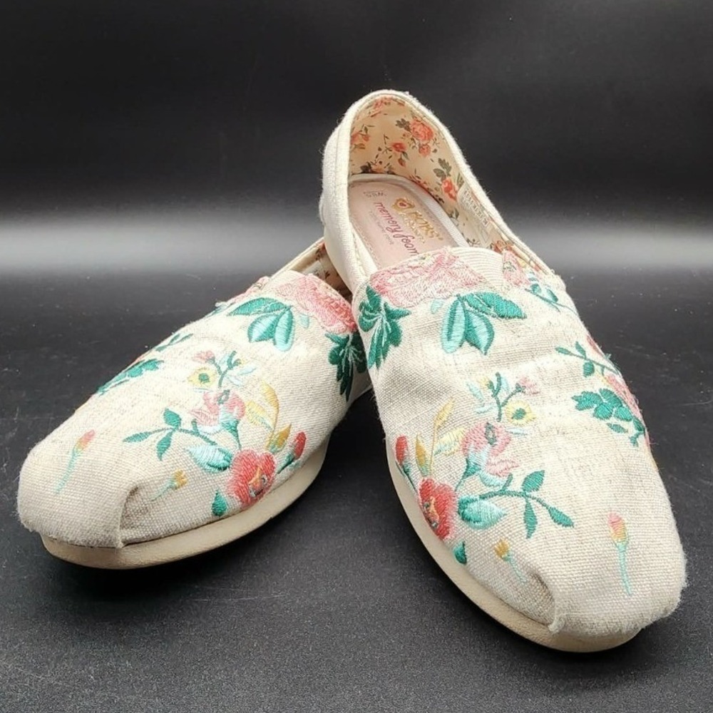 BOBS Skechers Plush Floral Embroidered Women 8.5 Cream Canvas Slip On Flats